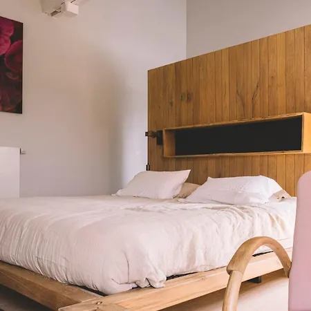 Hors-champs Ξενοδοχείο