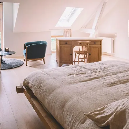 Hors-champs Ξενοδοχείο *