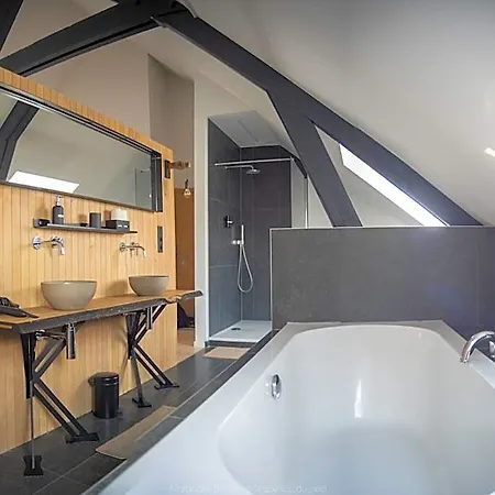 Hotell Hors-champs Gembloux