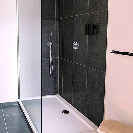 Hotell Hors-champs *